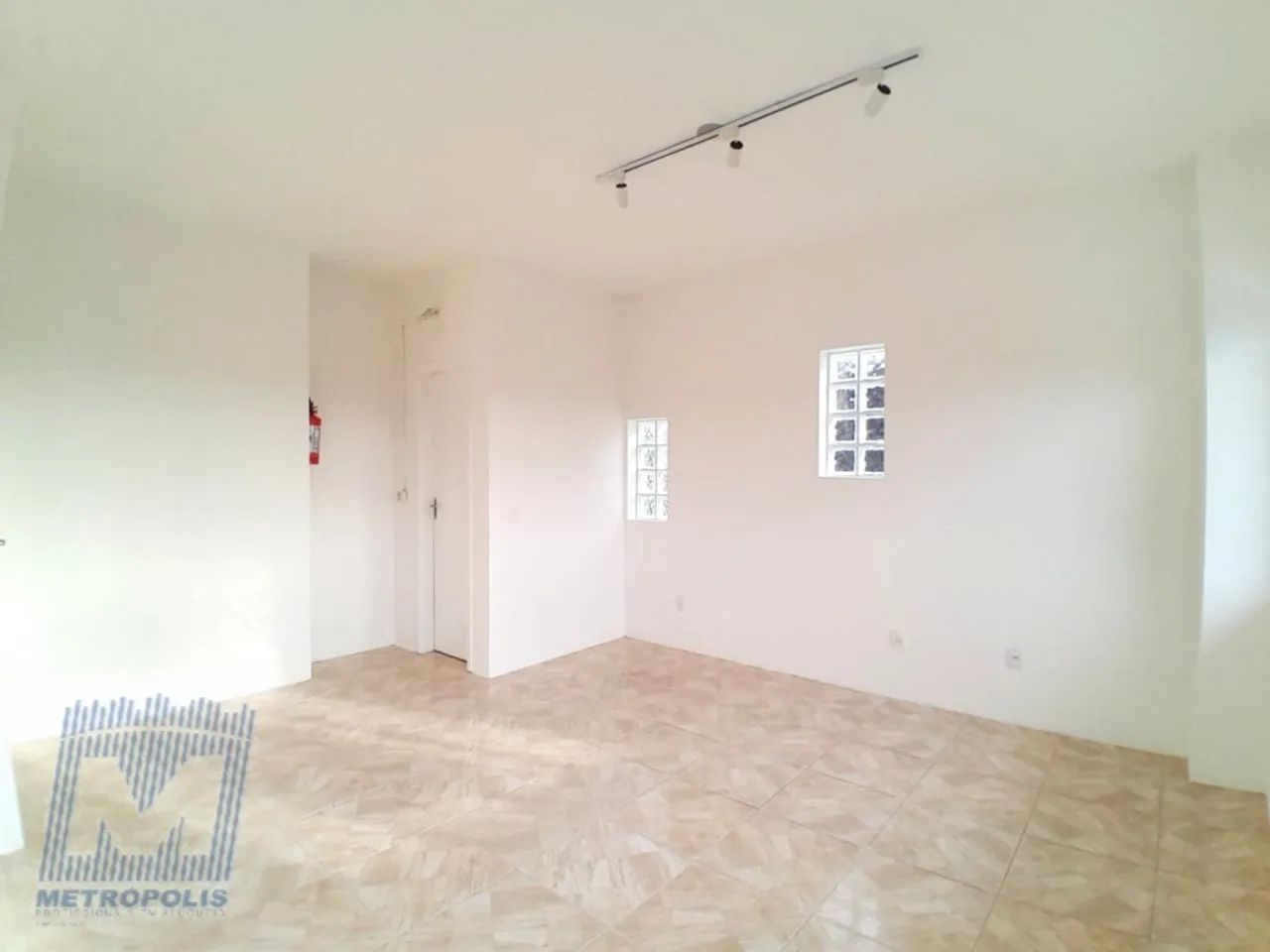 Sala comercial para alugar no bairro Santa Mônica - Florianópolis/SC - Foto 4