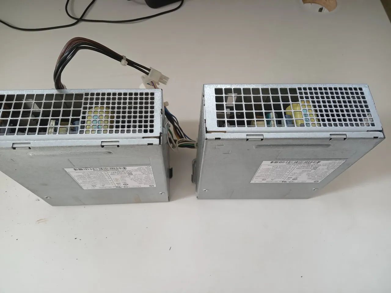 Tô vendendo essas duas Fontes da marca HP  - Foto 4