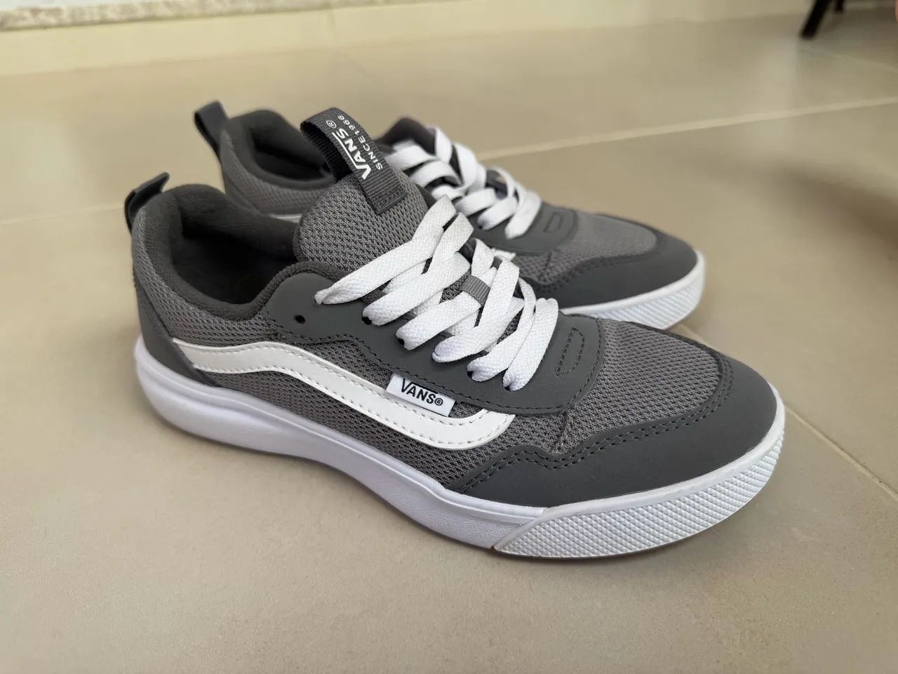 Vans Range Exp cinza (TAM 34)