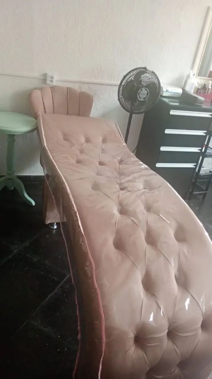 Vende se maca de cílios 