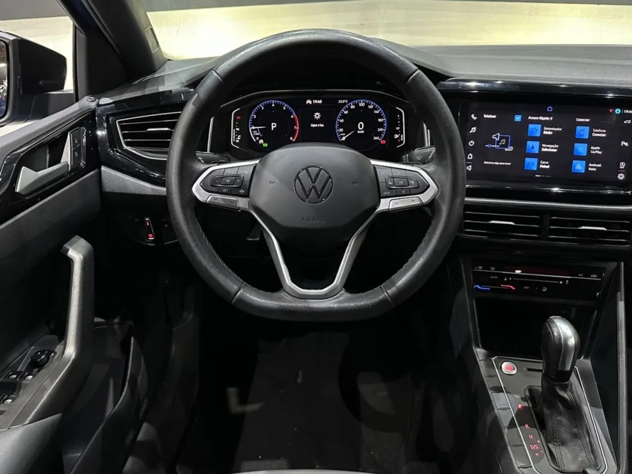 Volkswagen Nivus Highline 1.0 200 TSI Flex Aut., foto 13 de 18