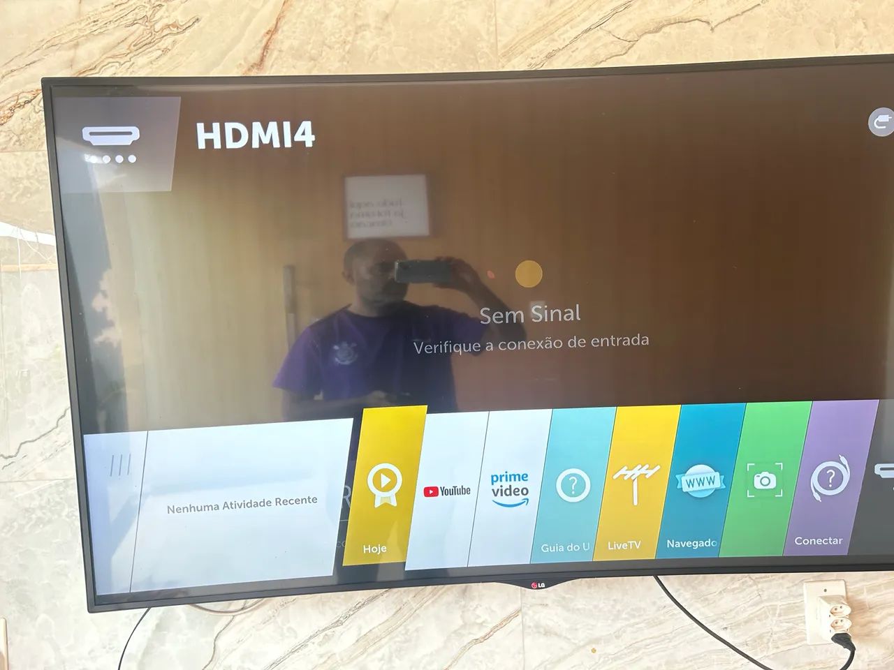 Vende-se Tv LG tela curva smarth 65 polegadas  - Foto 5