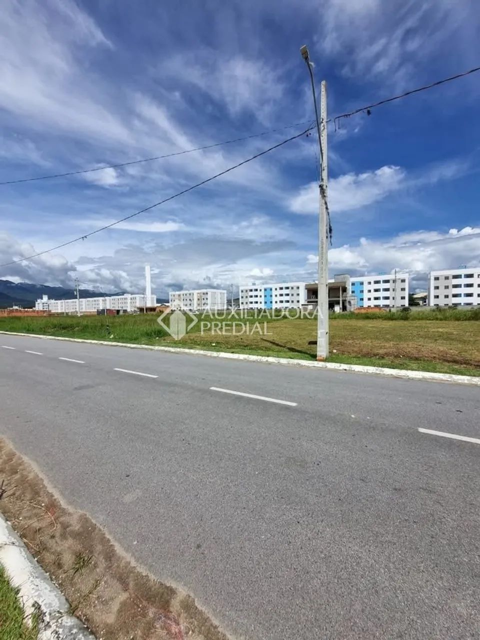 3 Lotes a Venda 600m² no Loteamento Vila Toscana - Foto 2