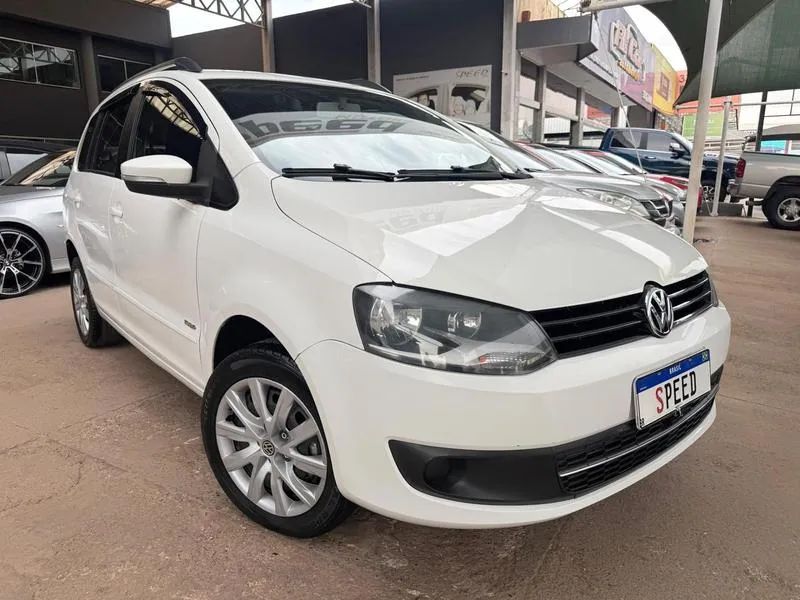 Volkswagen Spacefox 2013