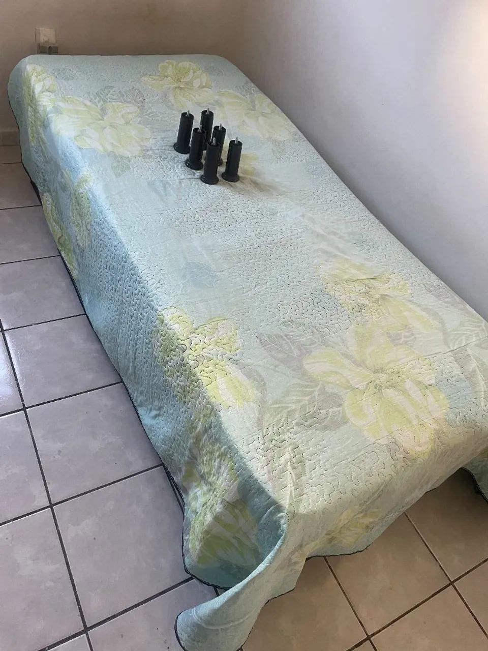 Cama box 