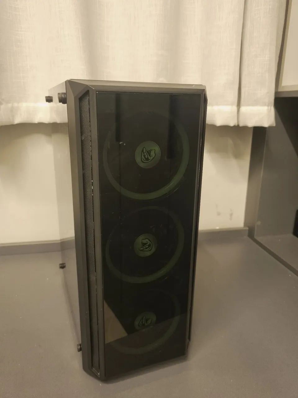 Gabinete Wpc F5507