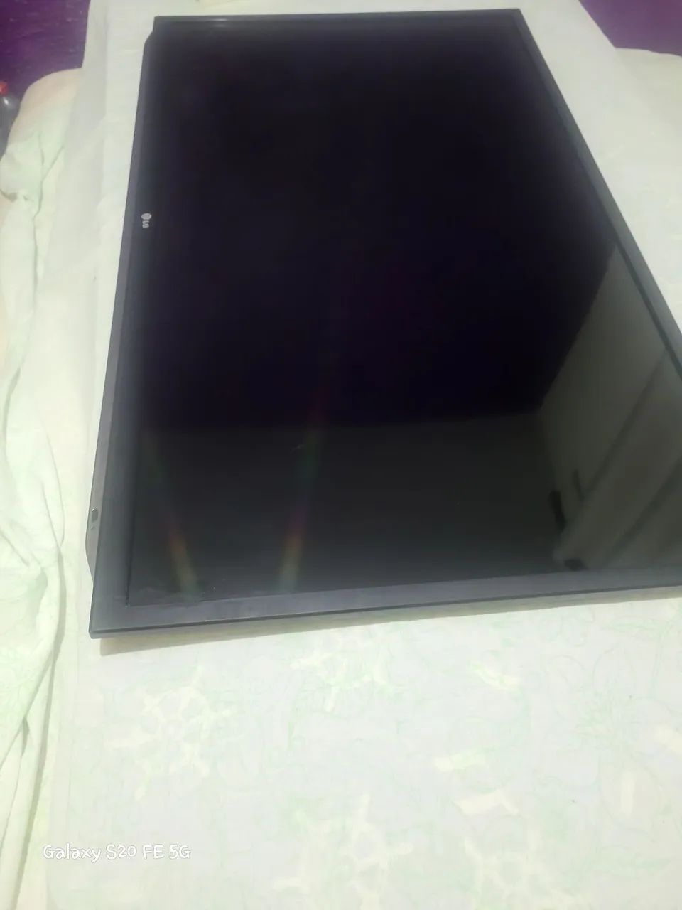 Vendo uma TV 47polefada