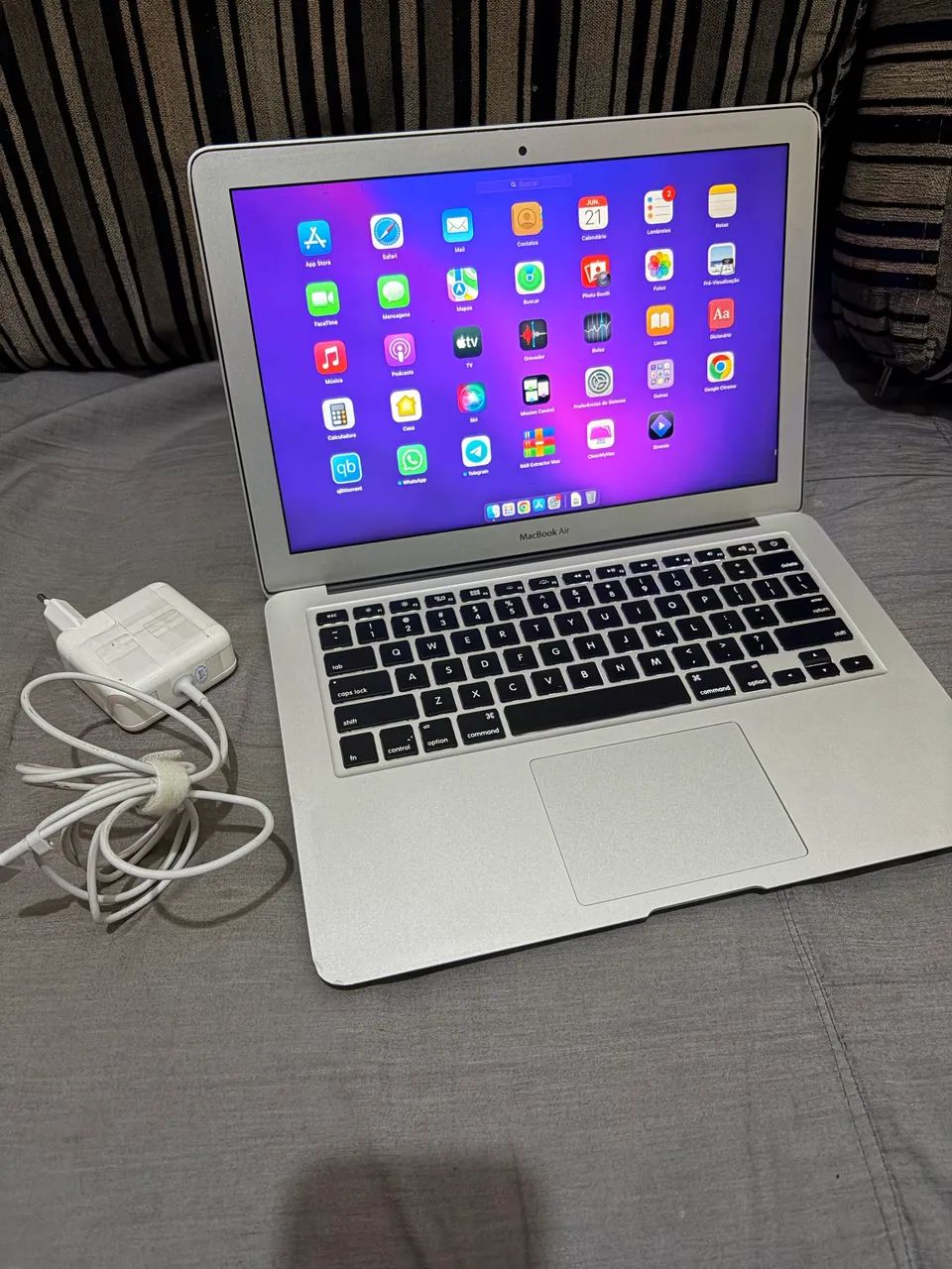 Macbook Air 2015 - i5 - 256gb