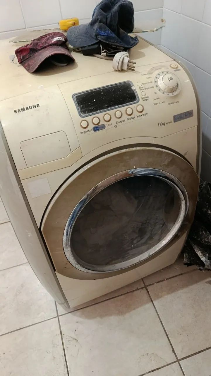 Máquina de lavar roupa