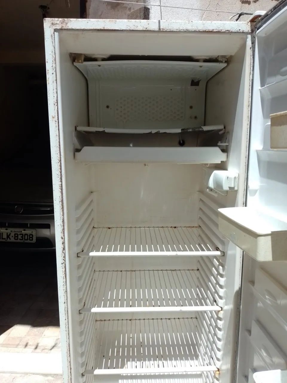 Geladeira funcionando 