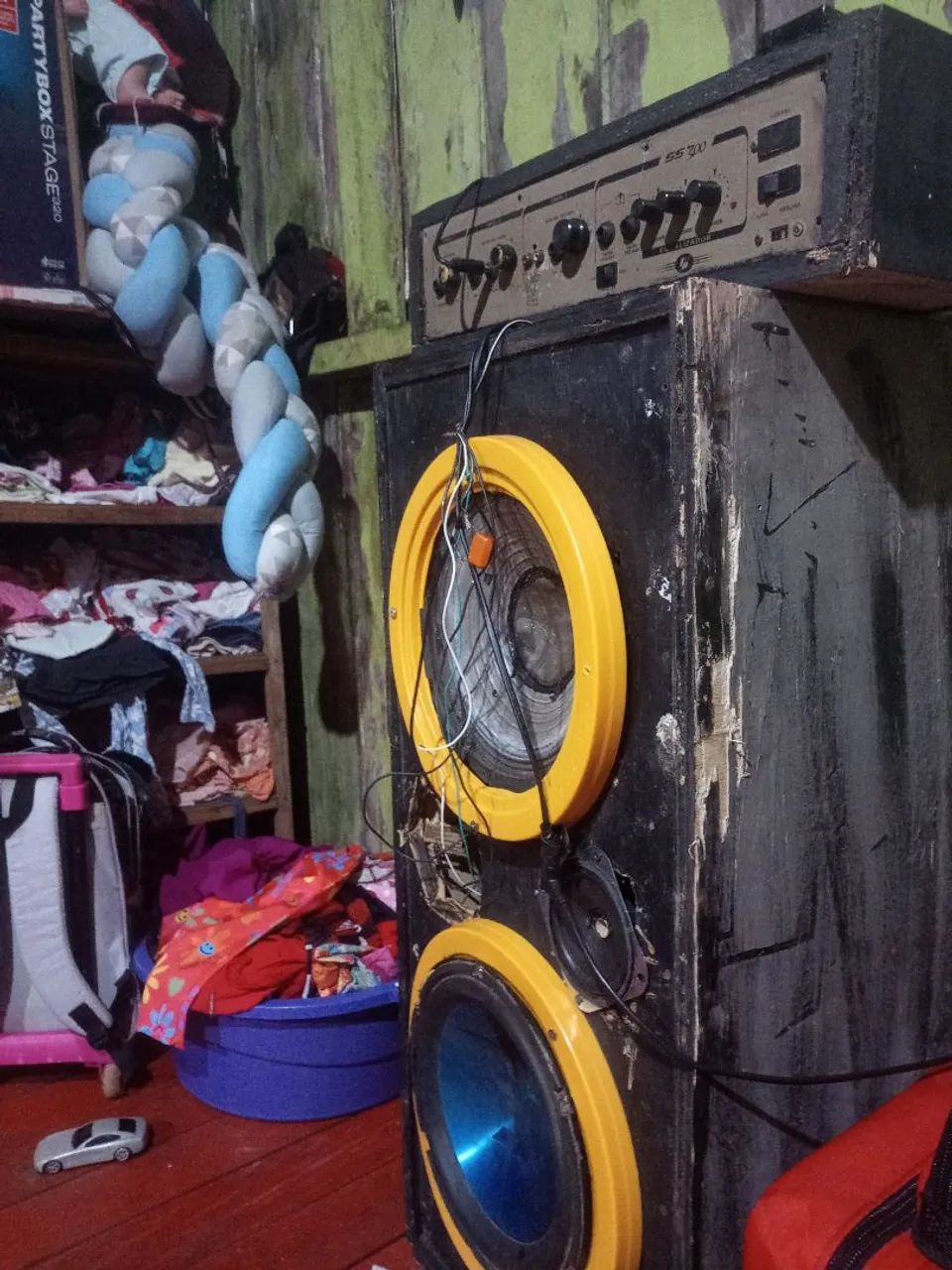 Vendo caixa de som automotivo