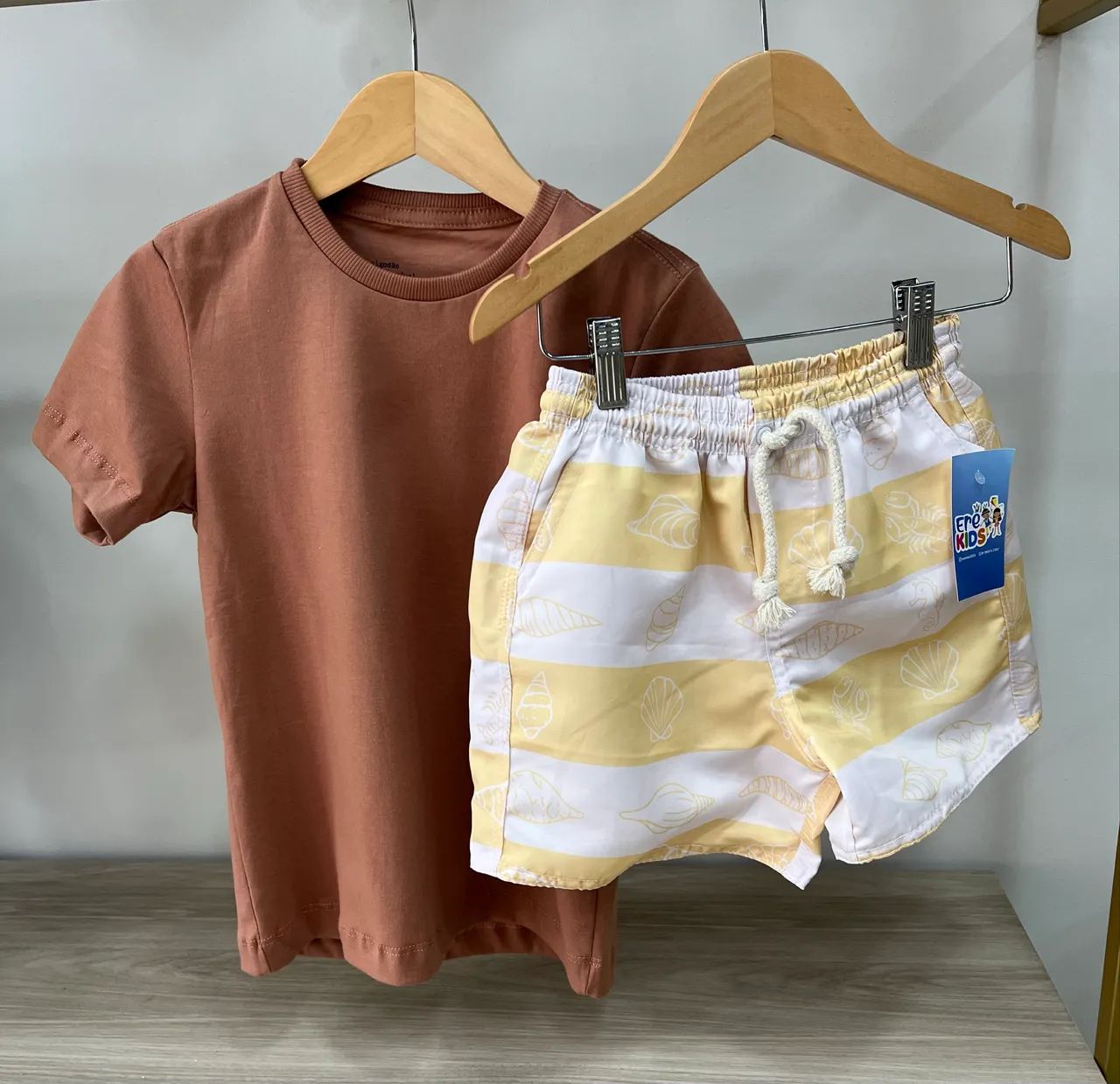 Camisas e Short - Foto 2