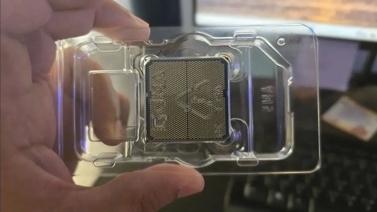 Processador AMD Ryzen 5 8400F AM5 - 6 Núcleos, 12 Threads -contém a caixa original  - Foto 2