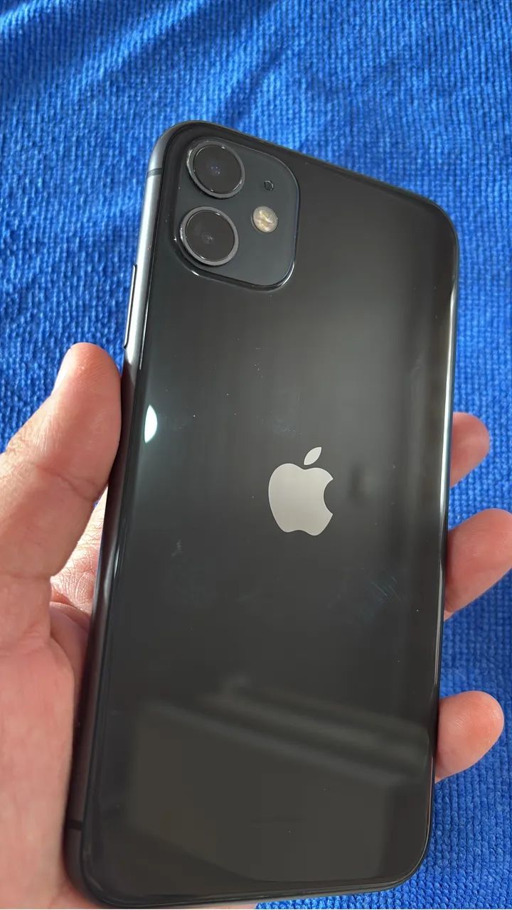 Vendo iPhone 11 64 GB - Celulares e Smartphones - Uberaba