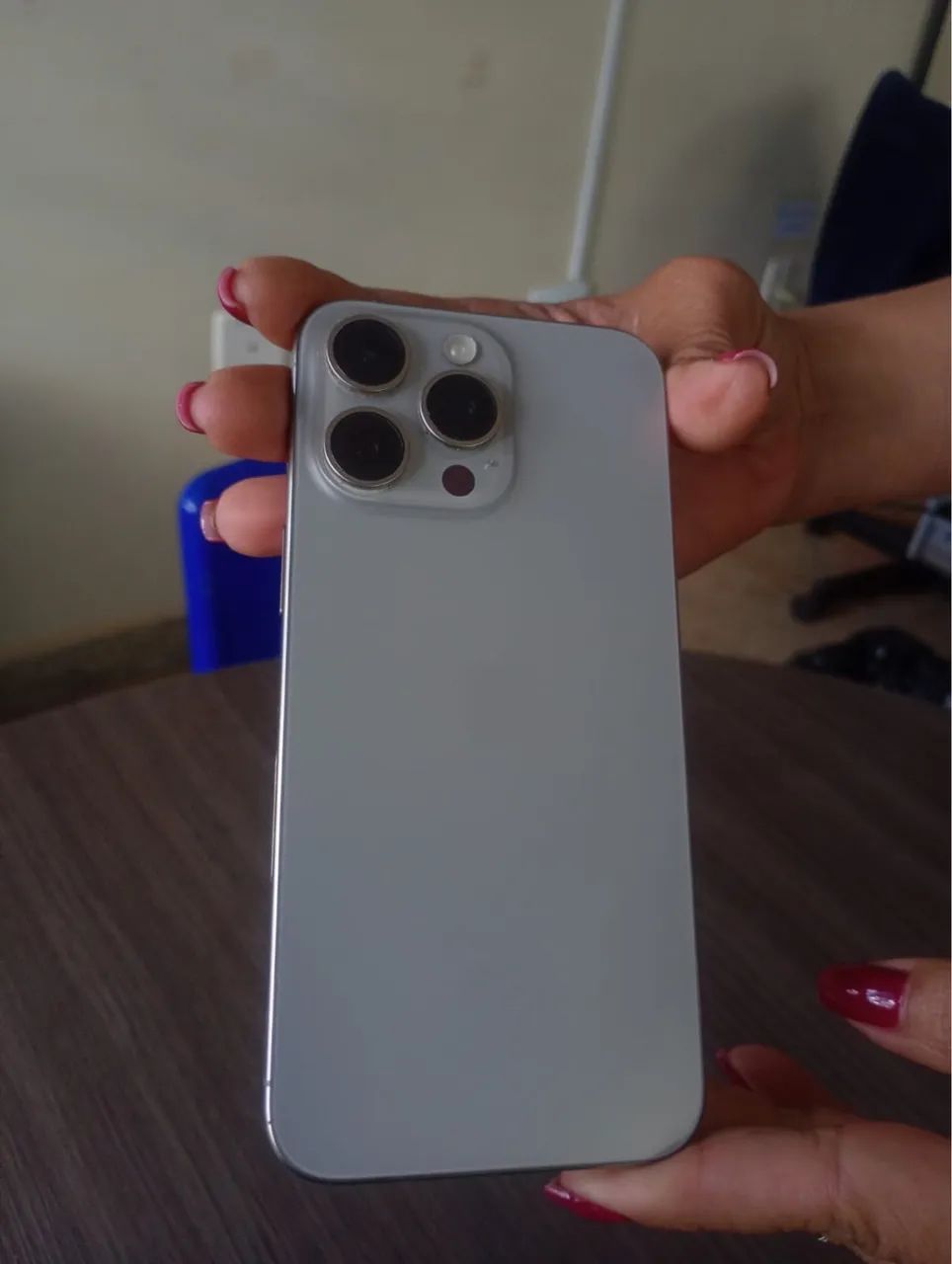 IPHONE 15 PRO MAX TITANIUM - Foto 3