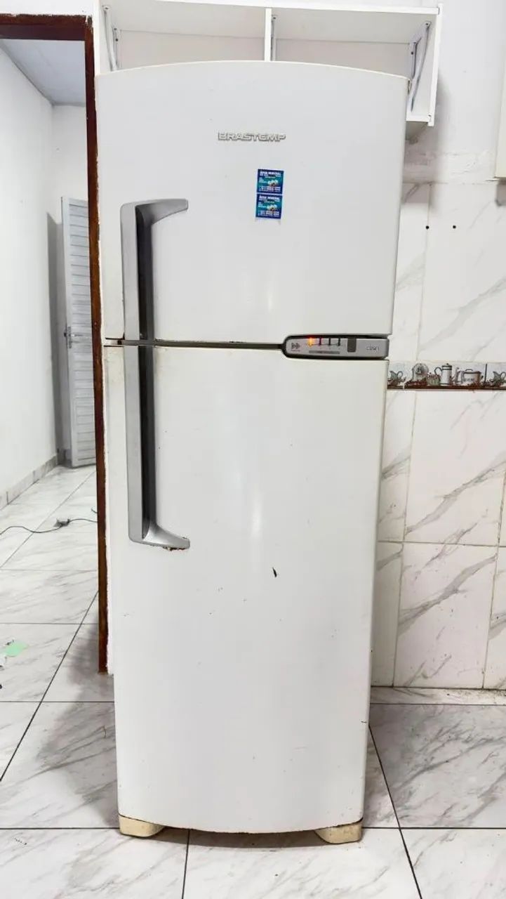 GELADEIRA