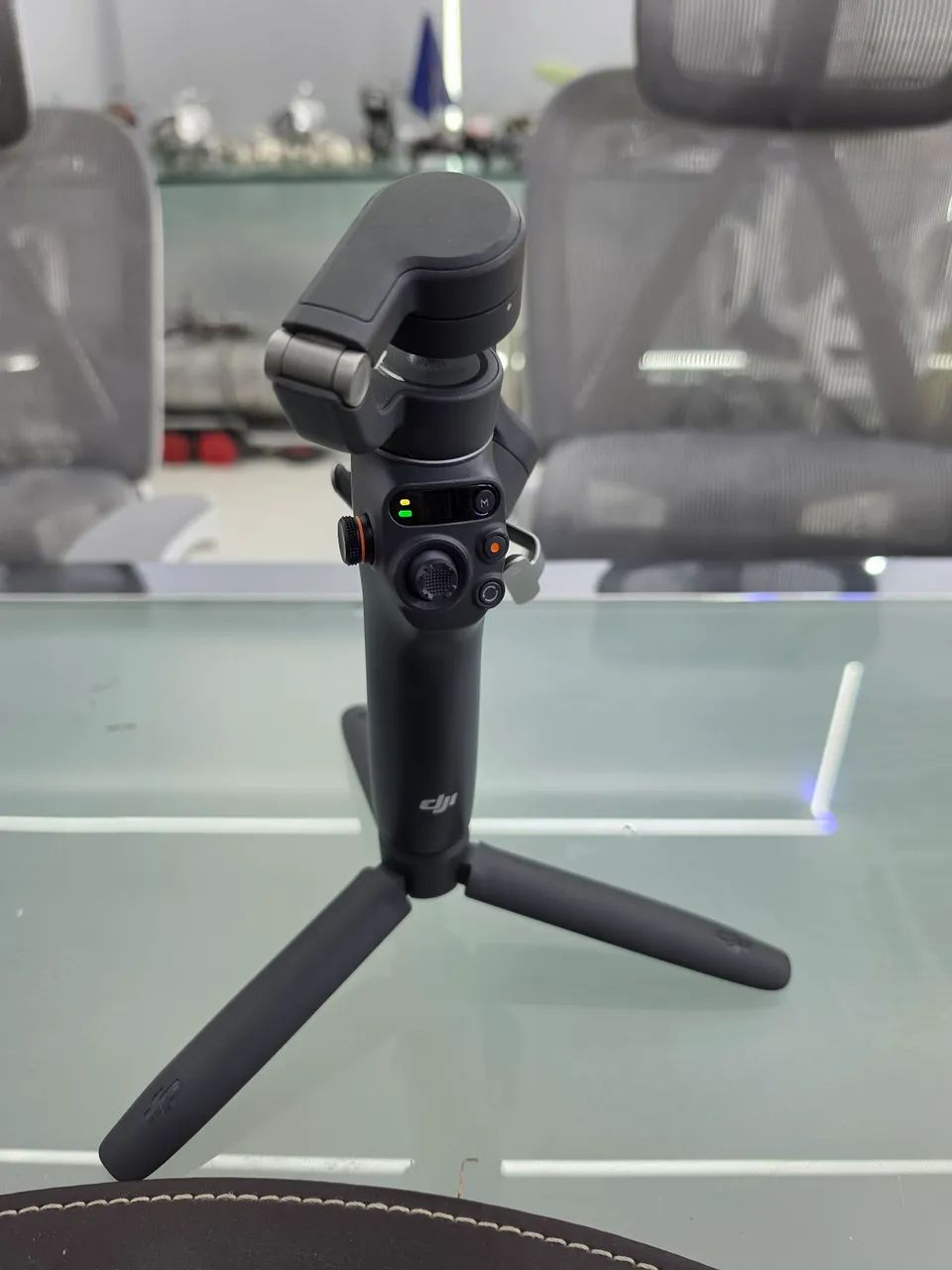 DJI Osmo Mobile 6 - Acessórios para Câmeras e Filmadoras - Setor