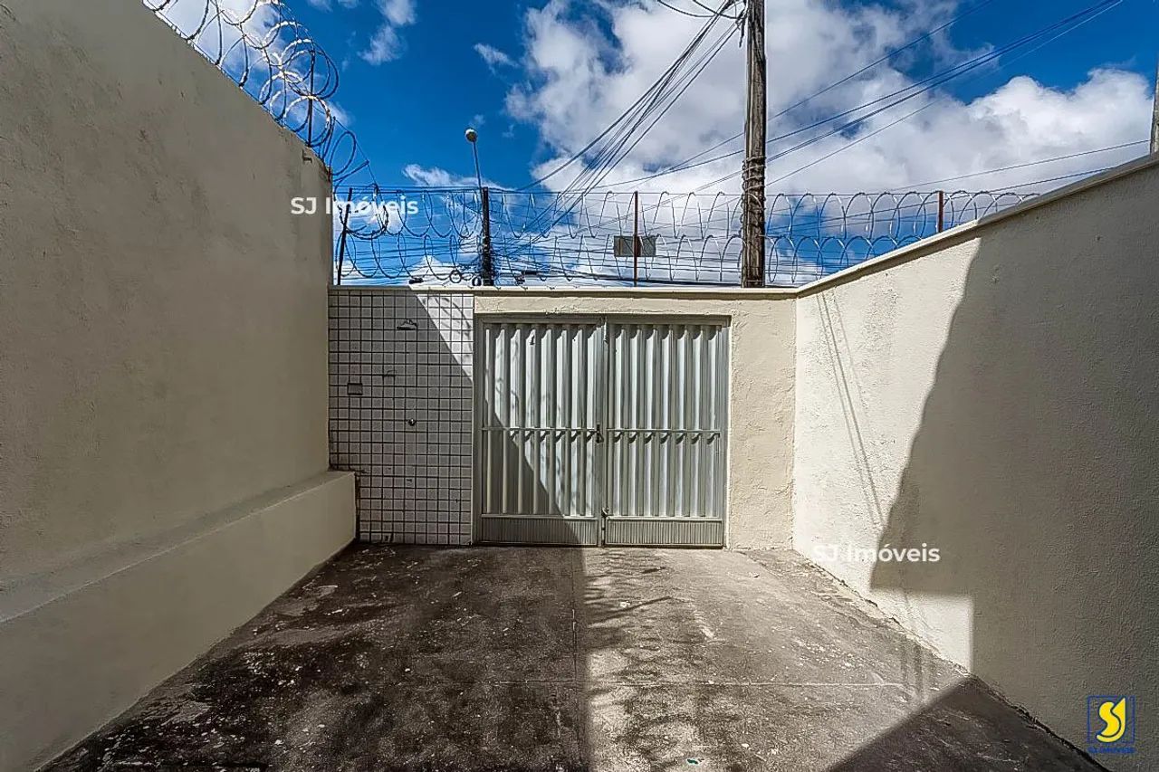 Casa com 1 suíte, 1 quarto e vaga no Rodolfo Teófilo - Foto 2
