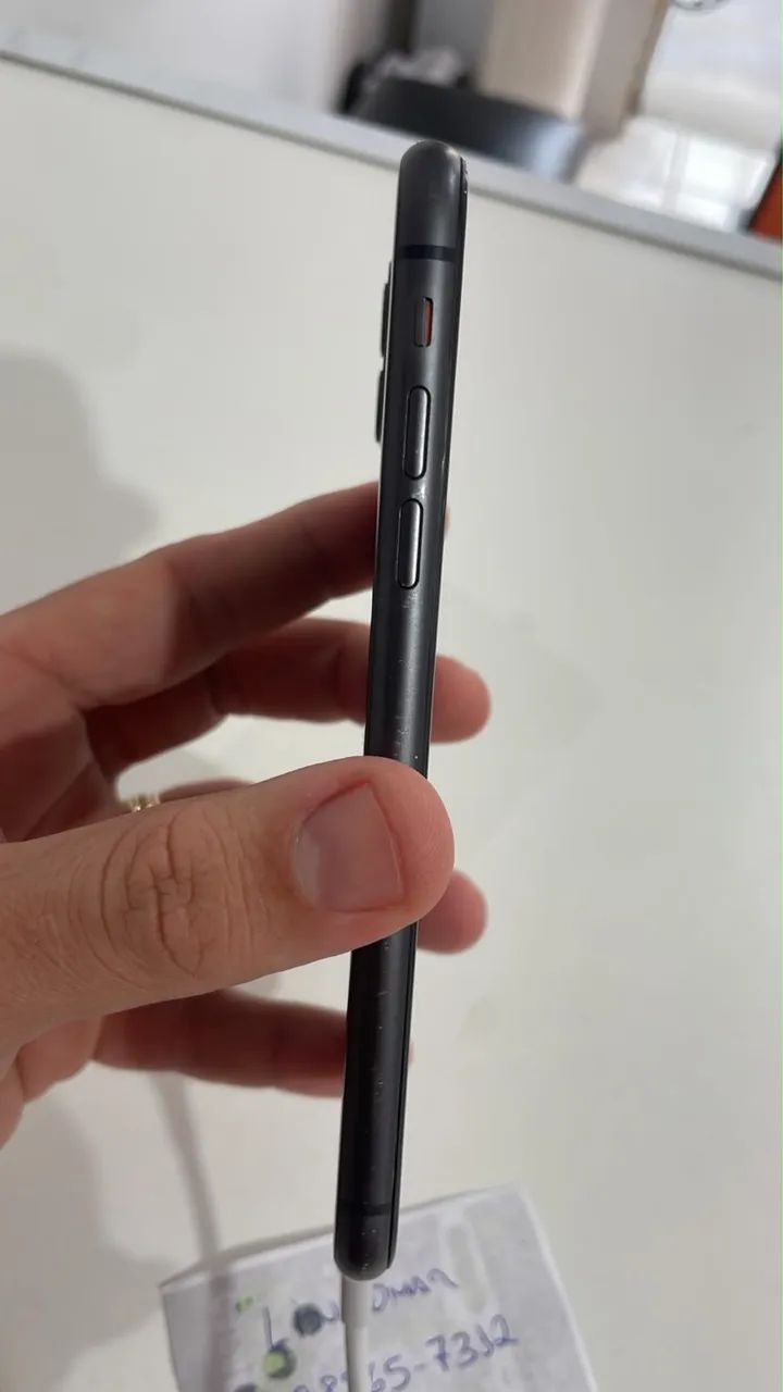 IPHONE 11 -  128GB PRETO - Foto 2