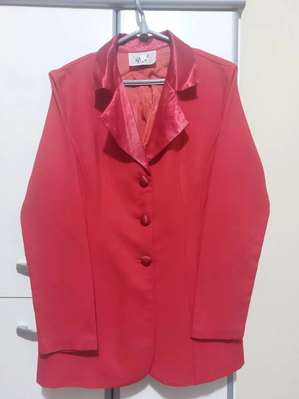 Blazer Vermelho - Tamanho M