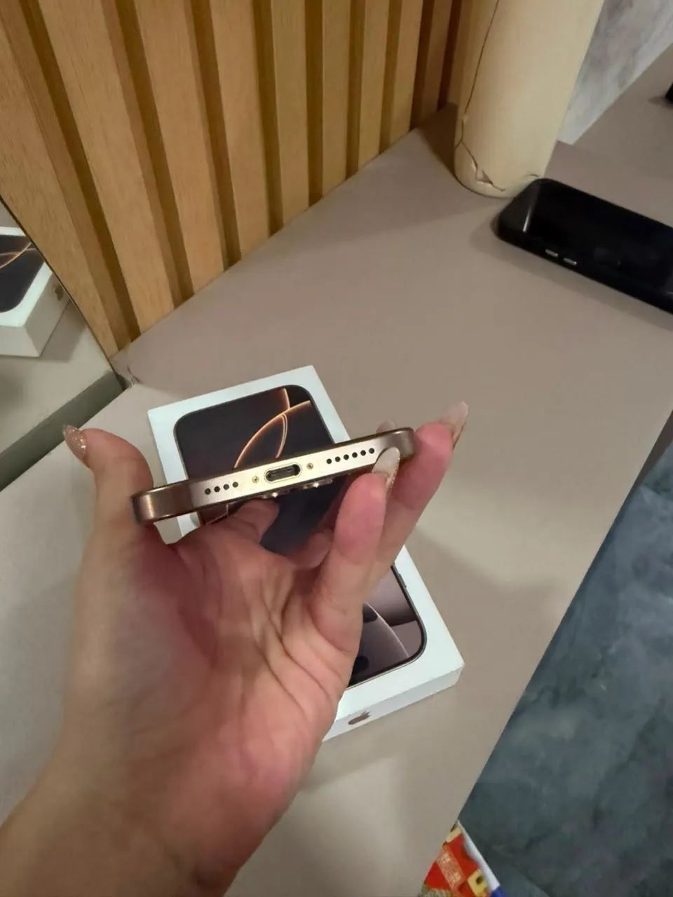 iPhone 16 pro Max  - Foto 4