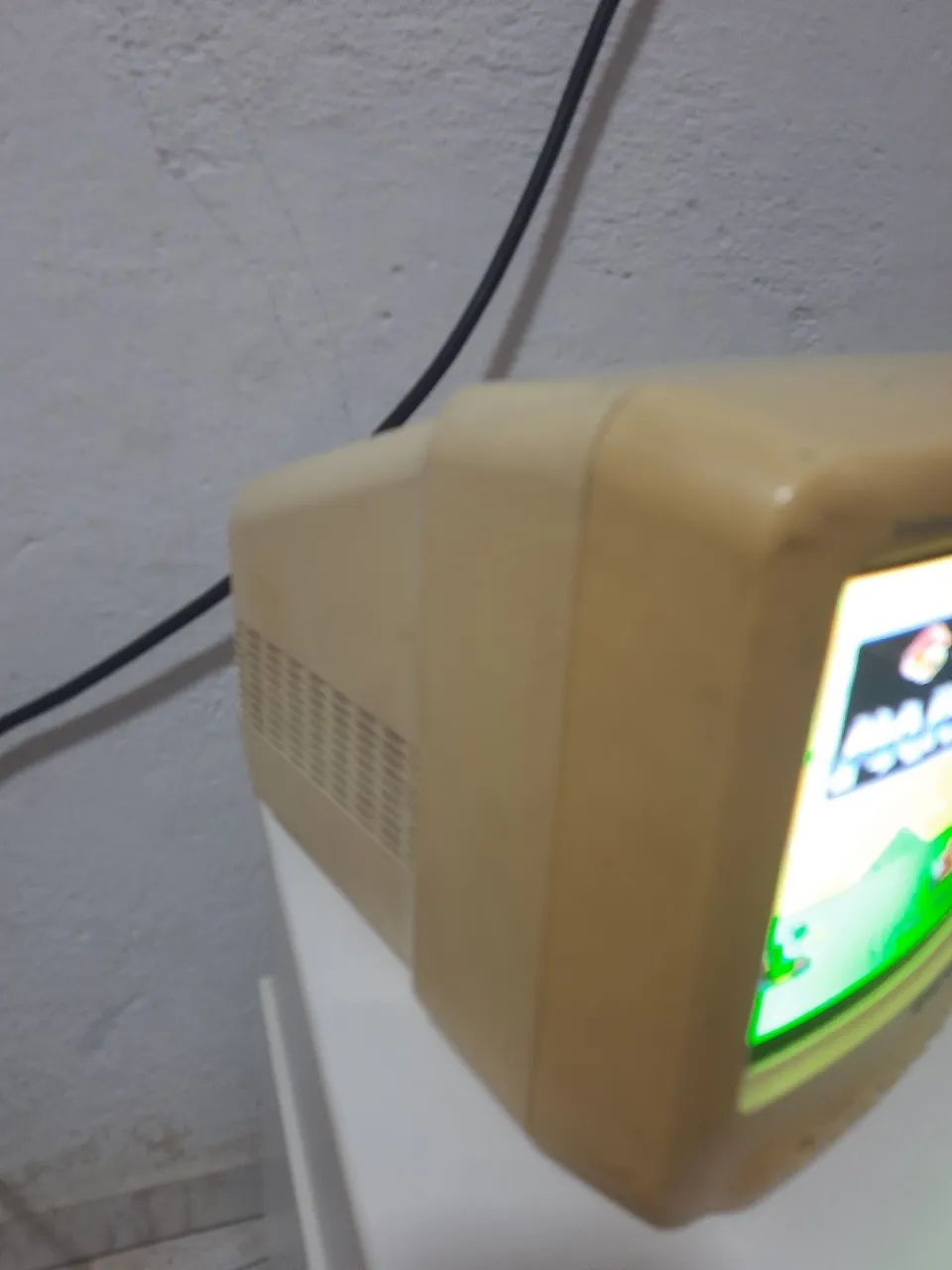 Tv sony triniton 9 polegadas  - Foto 3