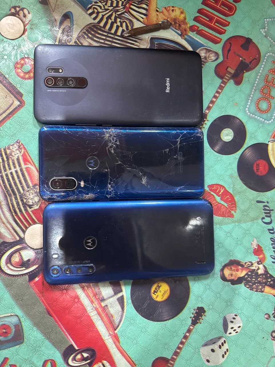 3 aparelhos celulares - Foto 2