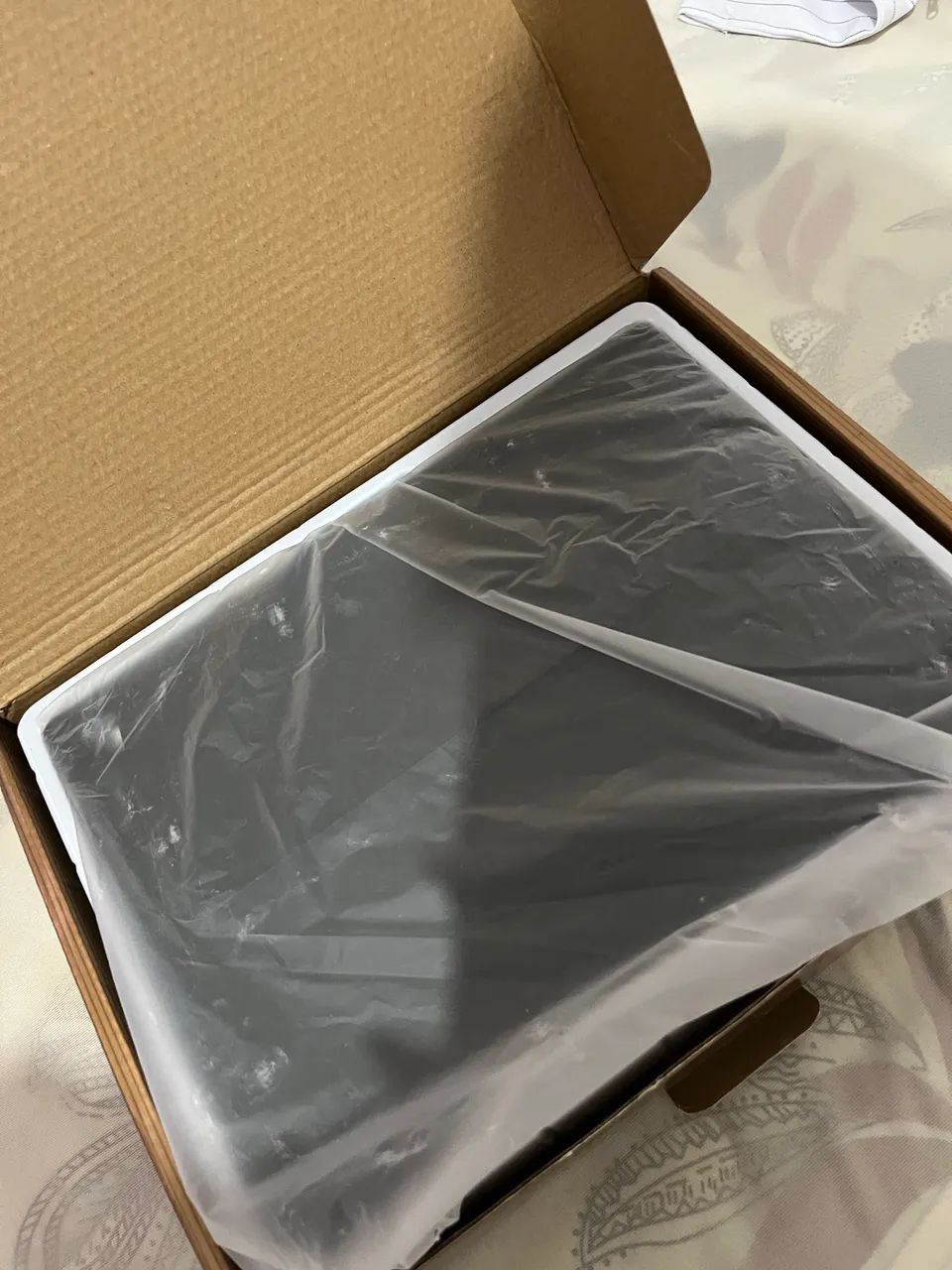 Iluminador de vídeo LED profissional Yongnuo YN600L II