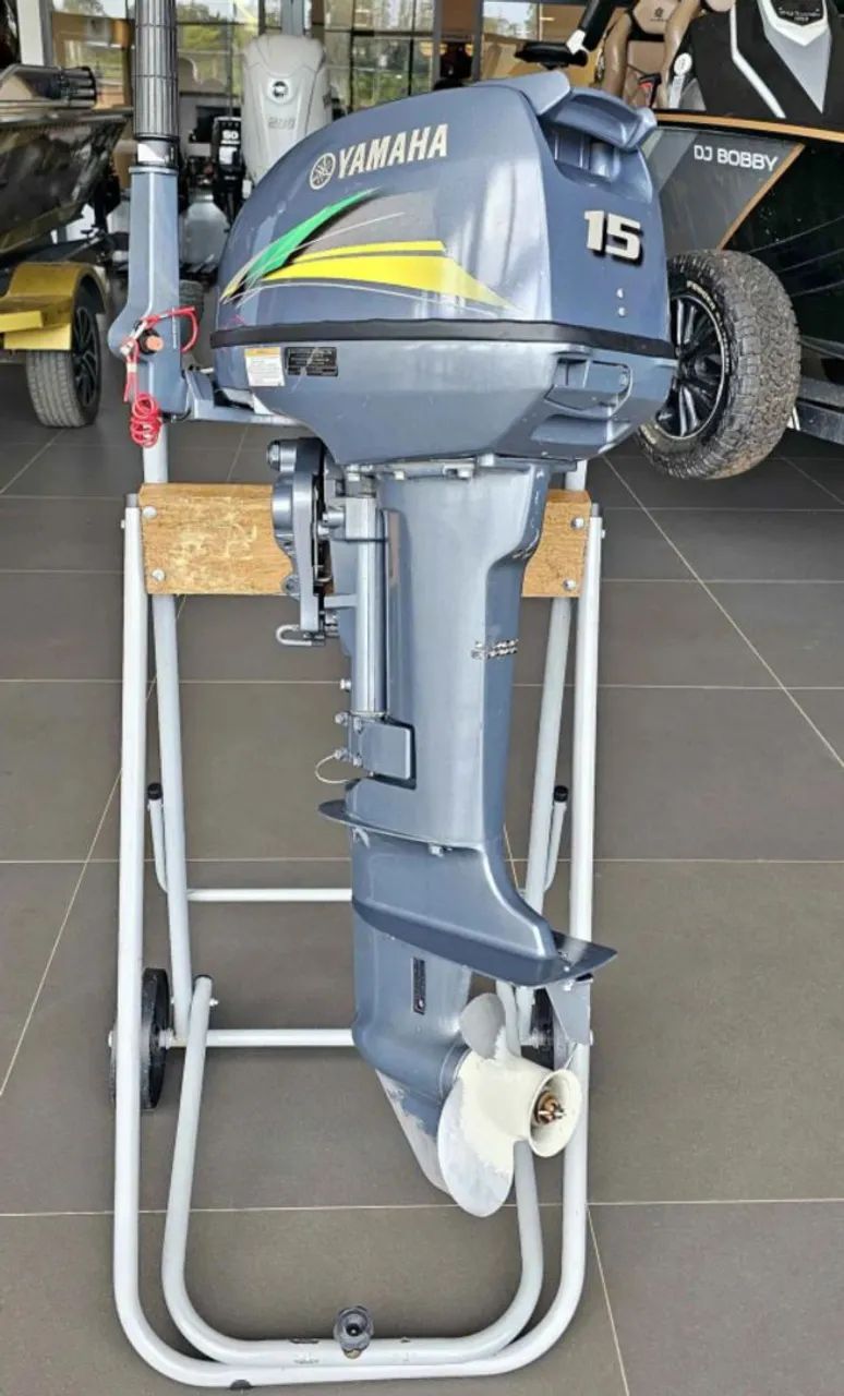 Motor 15 yamaha  - Foto 2