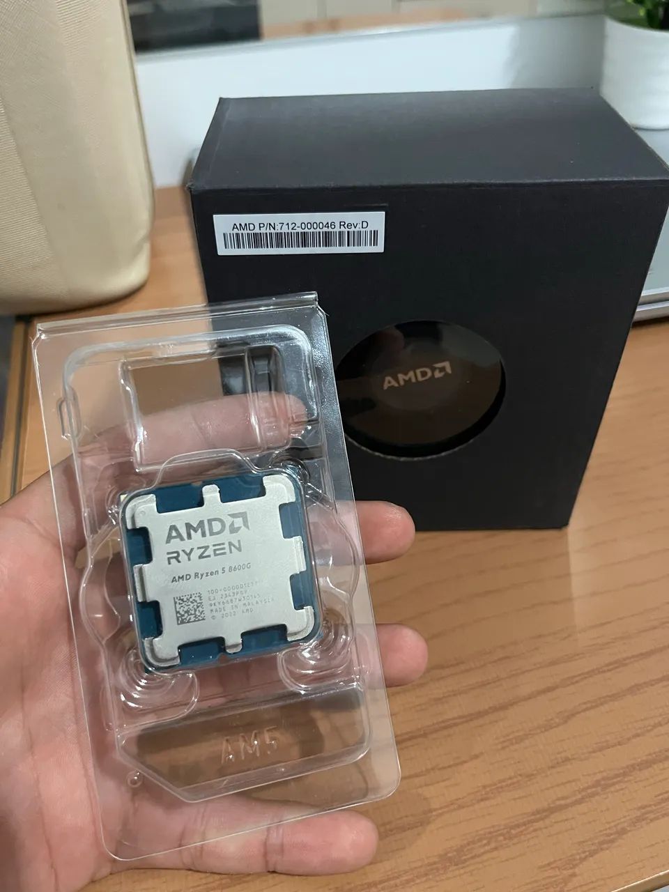 AMD RYZEN 5 8600G - AM5 - Foto 3