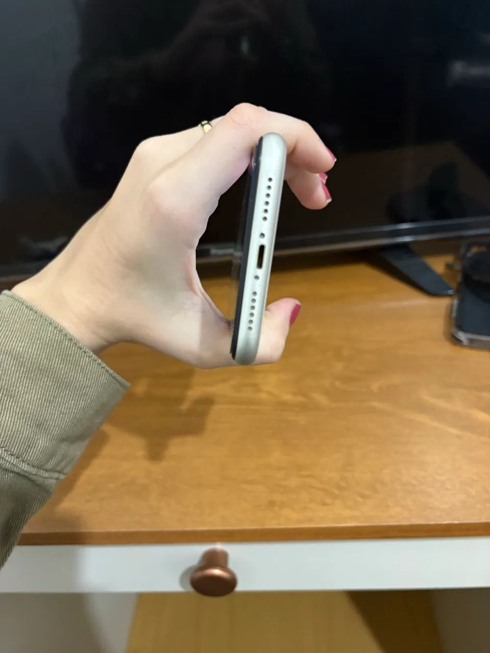 iPhone 11 - 64 gb em perfeito estado  - Foto 2