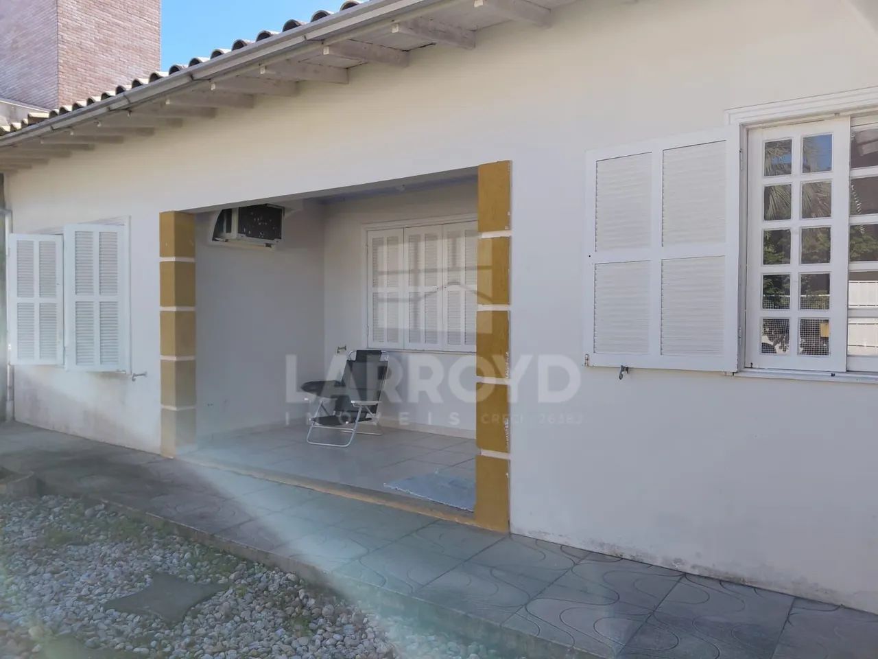 Casa à venda próxima à Unisul - Foto 3