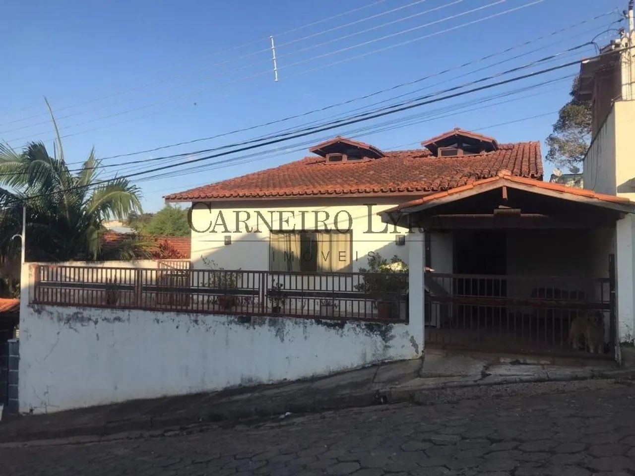 Ótima casa à venda em Piracaia-SP