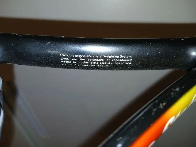 Raquete de Tênis Wilson Pro Staff Classic 6.1 - Graphite/Kevlar (Original) - Foto 6