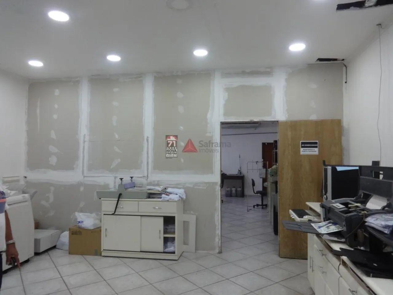 Comercial Prédio em Pindamonhangaba
