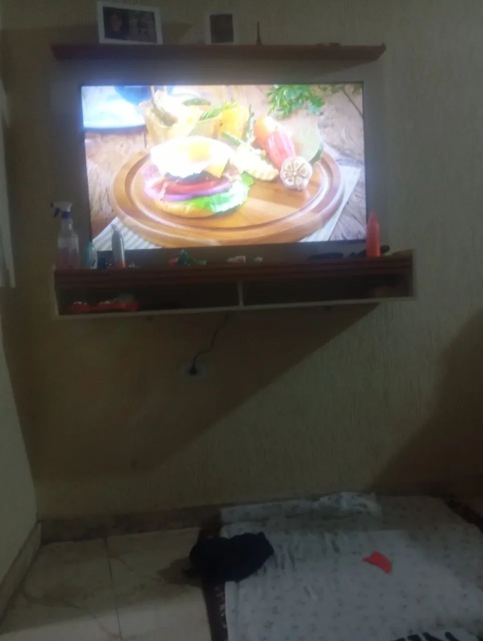 Tv Samsung cristal 50 polegada - Foto 2