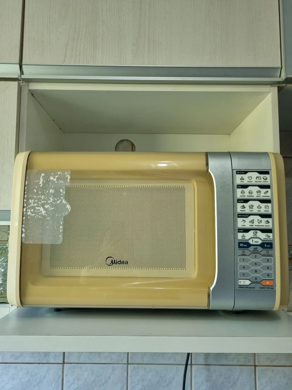 Micro ondas 30 da marca midea