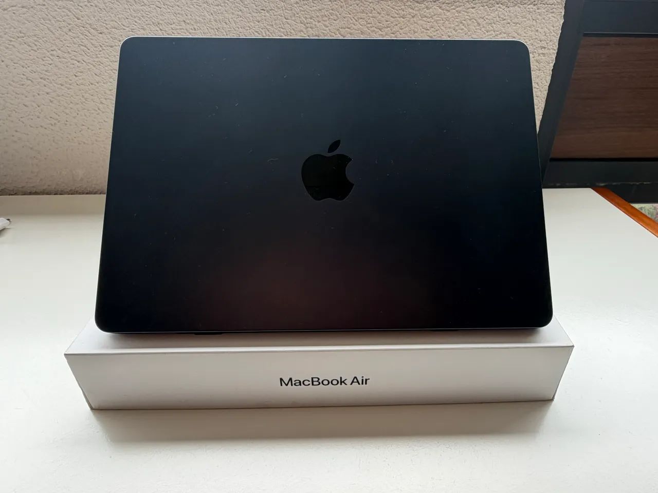 MacBook Air M3 13? 8GB 256GB Midnight - Impecável - Notebooks