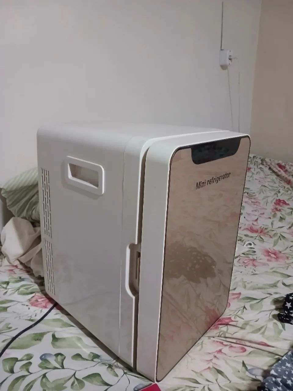 Mini refrigerador