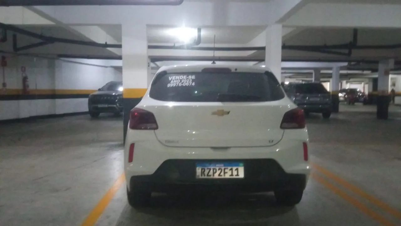 Chevrolet Onix Hatch LT 1.0 12V Flex Mec. 4P 2023 - Foto 4