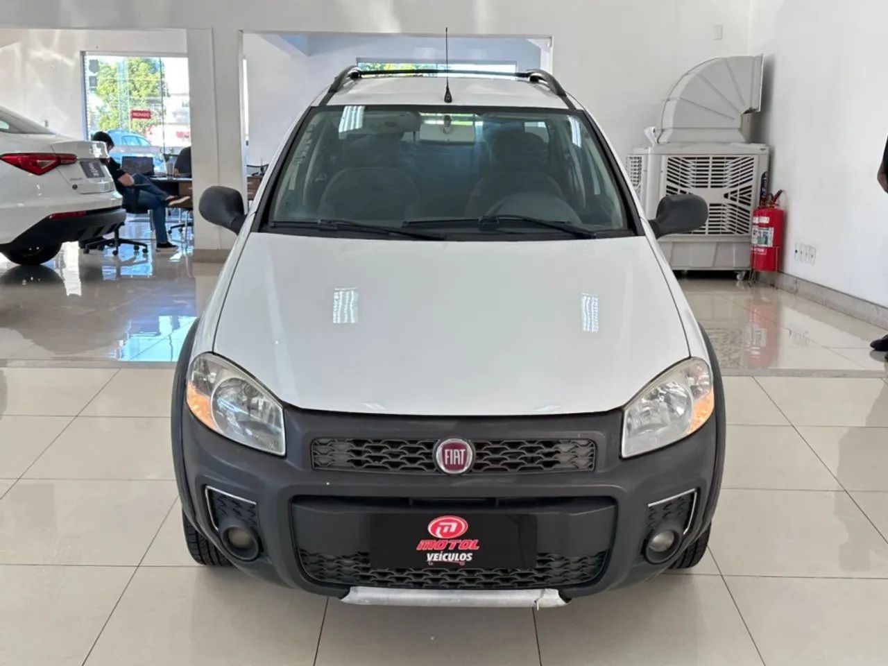 Fiat Strada Working Hard 1.4 Fire Flex 8V CD 2017 - Foto 2