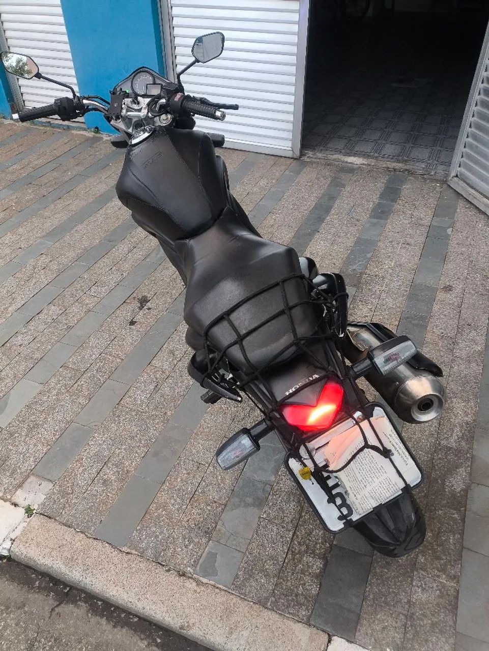 Honda - CB300 (Semi-nova) - Foto 2