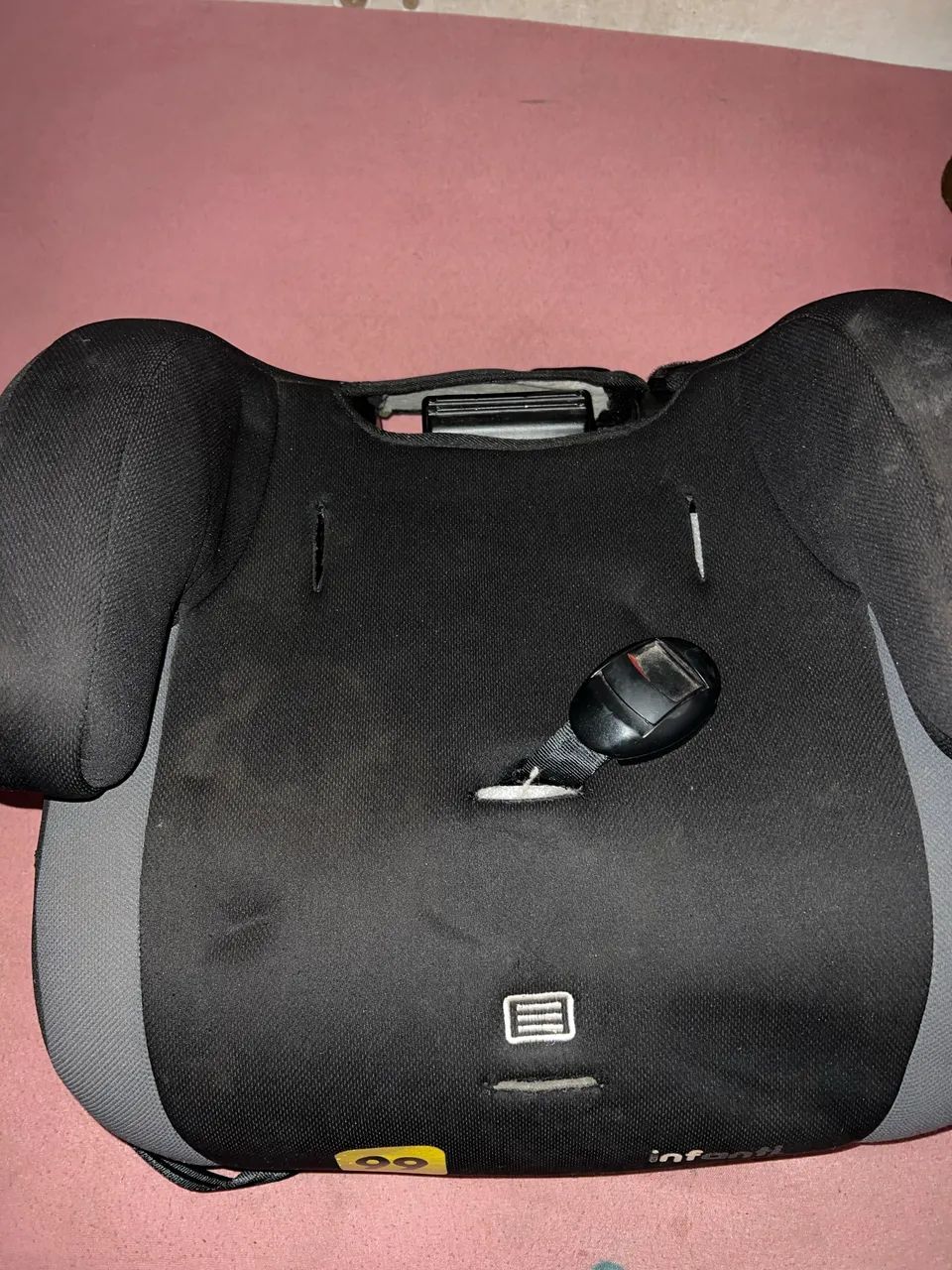 Cadeirão infantil pra carro