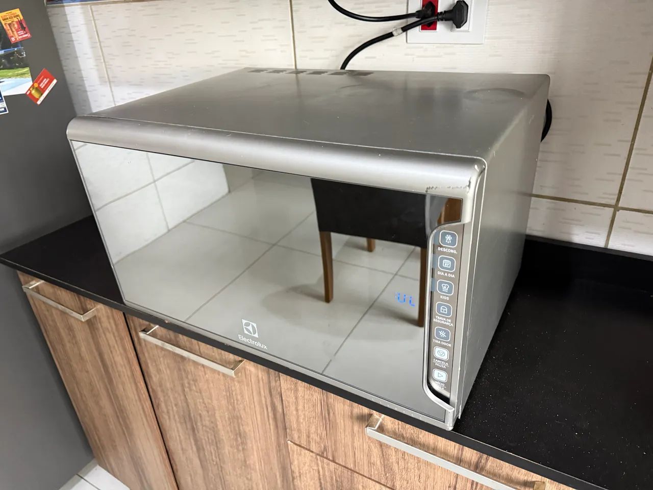 Microondas eletrolux 110 V 31 l - Foto 2