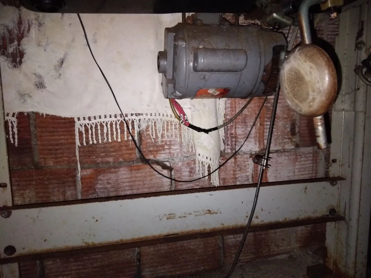Máquina de costura industrial  - Foto 2