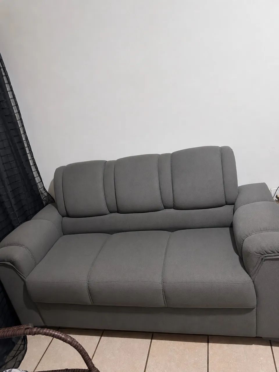 Sofá 3 assentos 