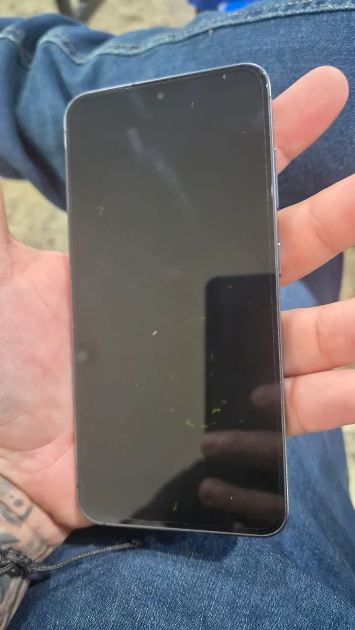 Samsung S24