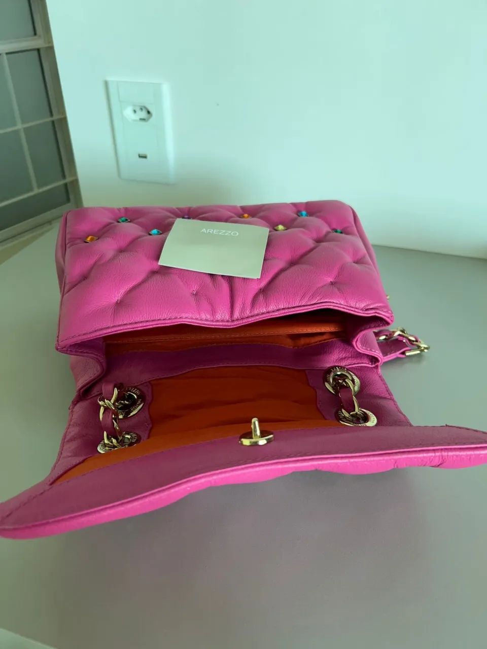 BOLSA DE COURO COM PEDRARIA DA AREZZO - Foto 2