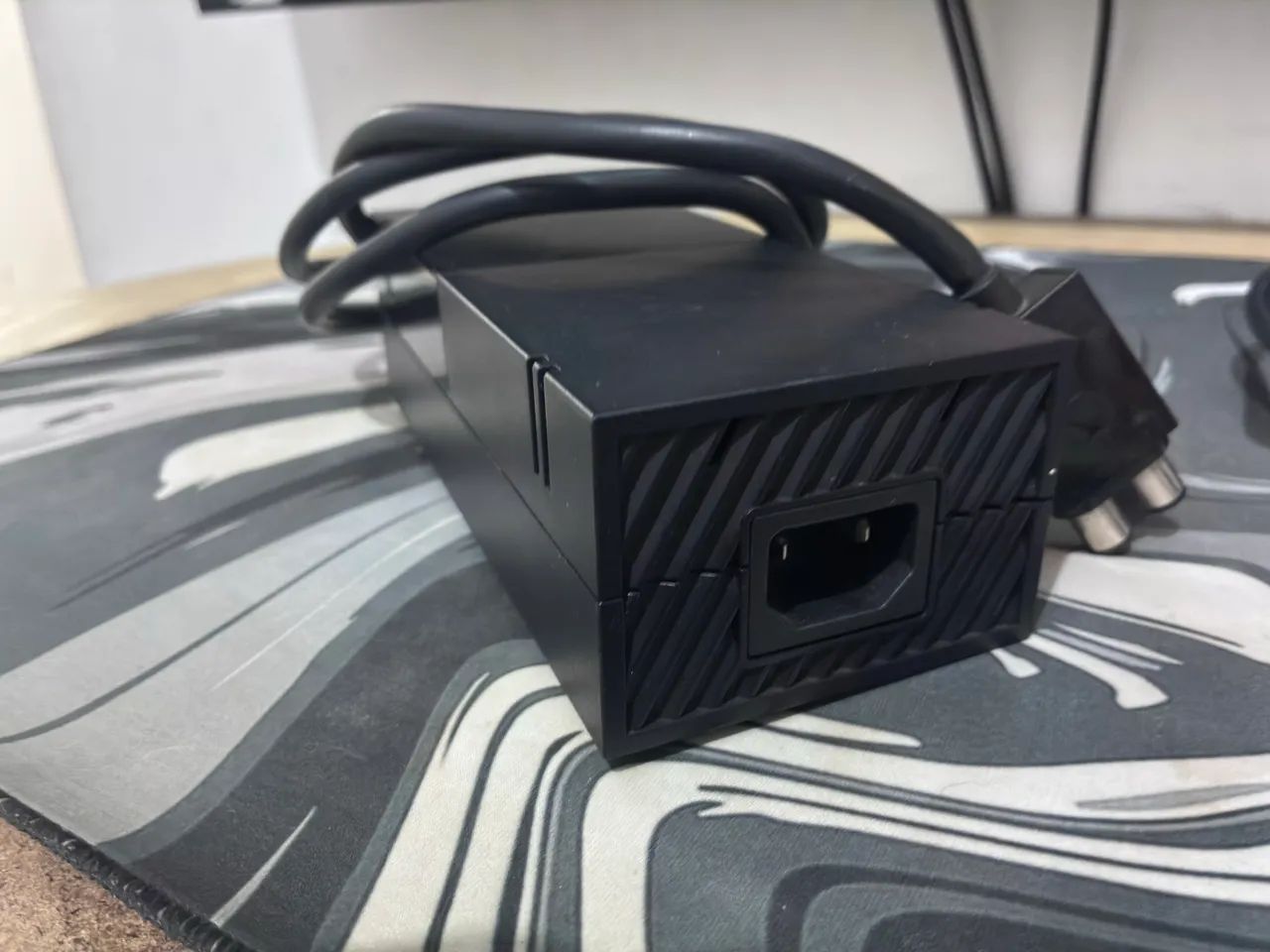 Fonte do Xbox one fat Original 