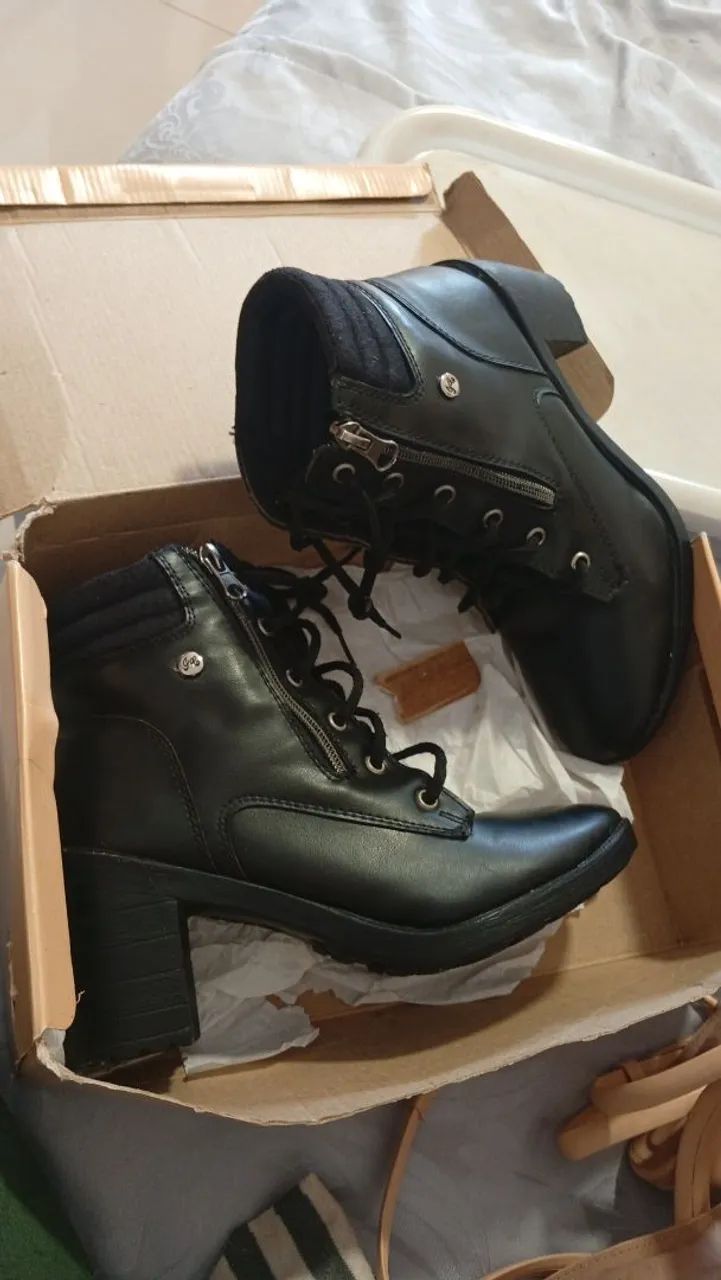 Vendo botas  - Foto 2